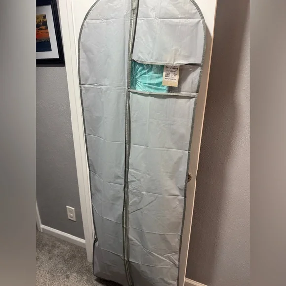 NWOT David’s Bridal Aqua with Rhinestone Belt Bridesmaid Dress - Picture 16 of 16